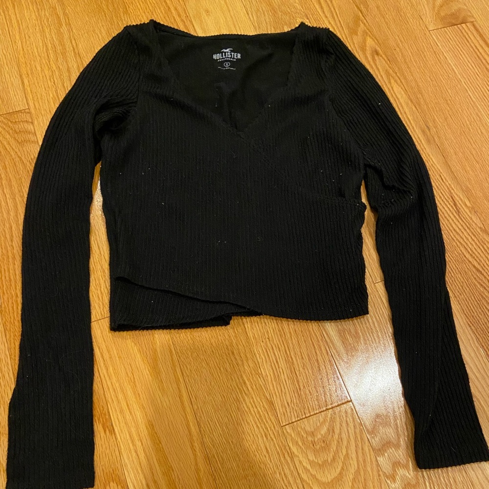 Hollister Long Sleeve Basic Crop Tee